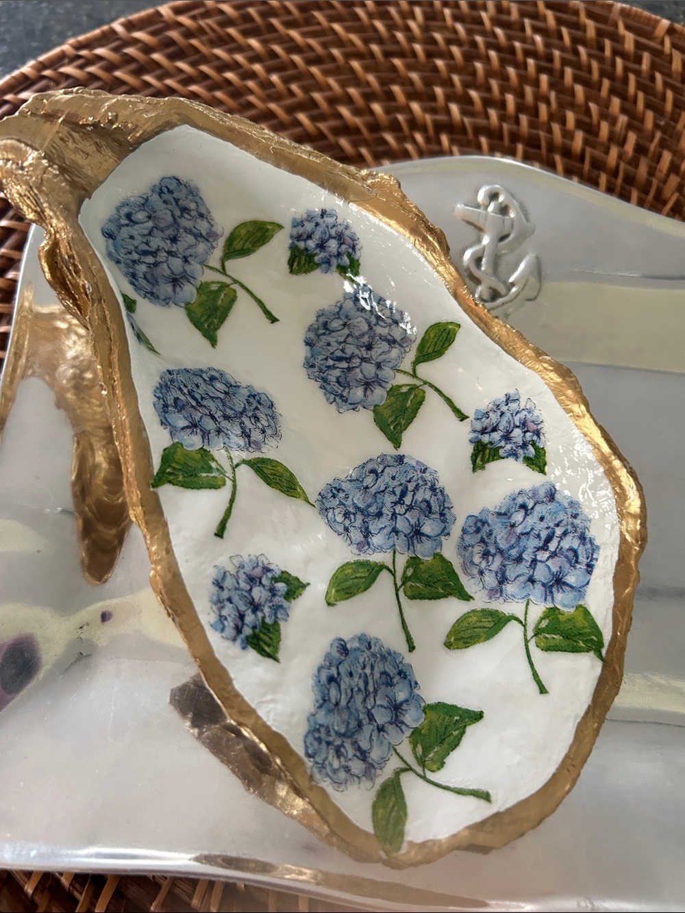 Hydrangea Oyster Shell Dish